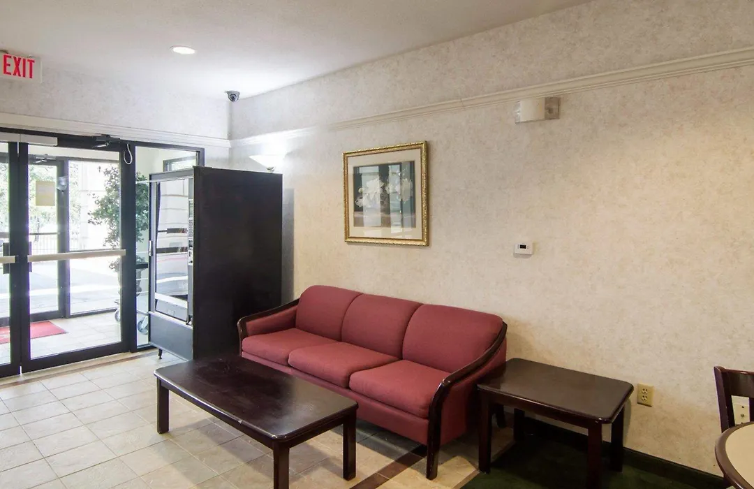 Econo Lodge Weatherford-1